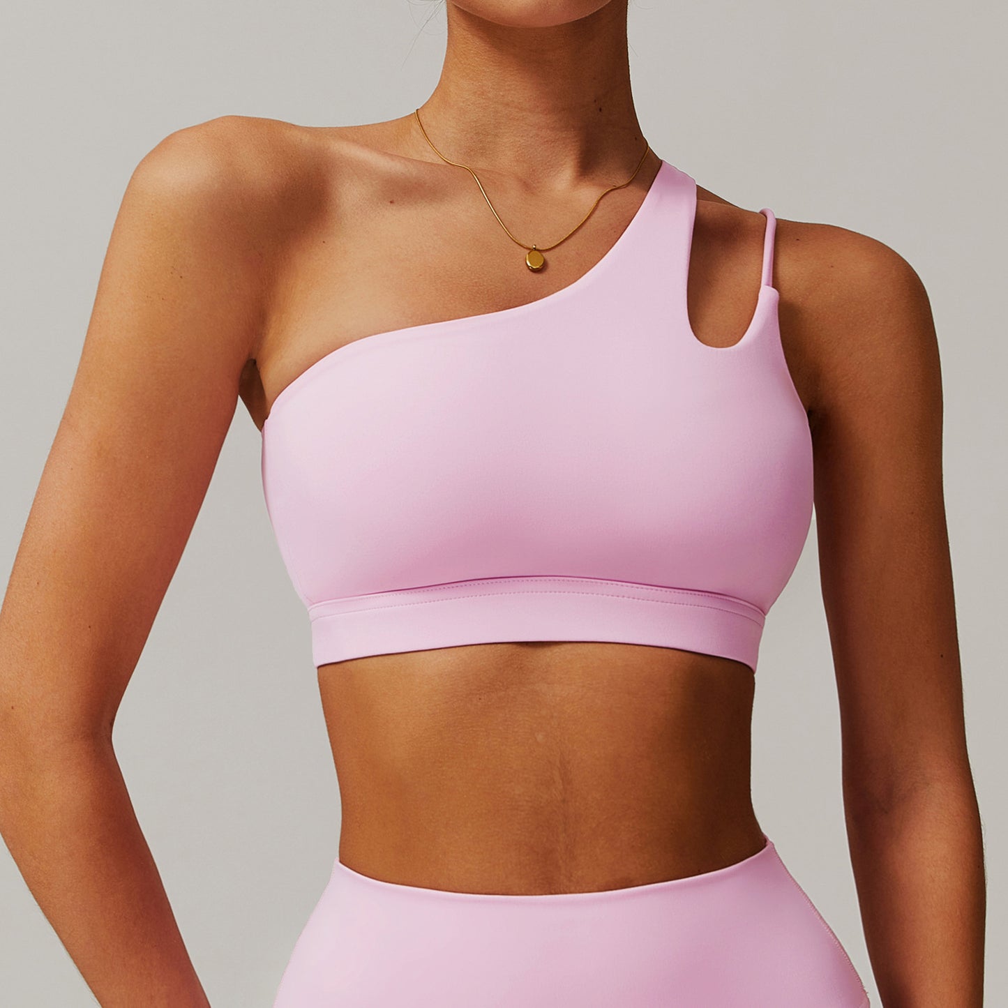 Slant shoulder beautiful back yoga bra nude sports bra irregular shoulder straps running fitness vest top